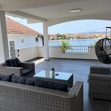 Apartment Leona & Doris بيبينيا المظهر الخارجي الصورة