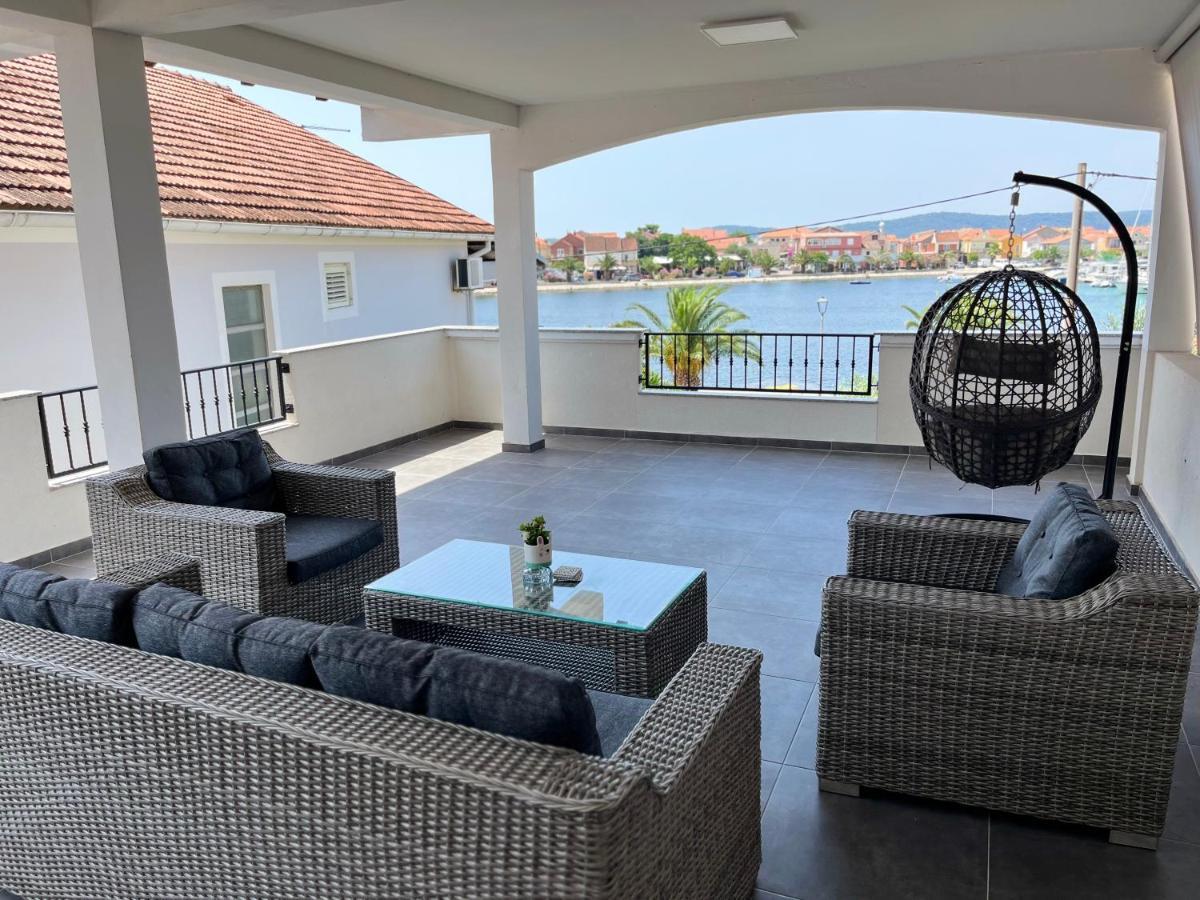 Apartment Leona & Doris بيبينيا المظهر الخارجي الصورة