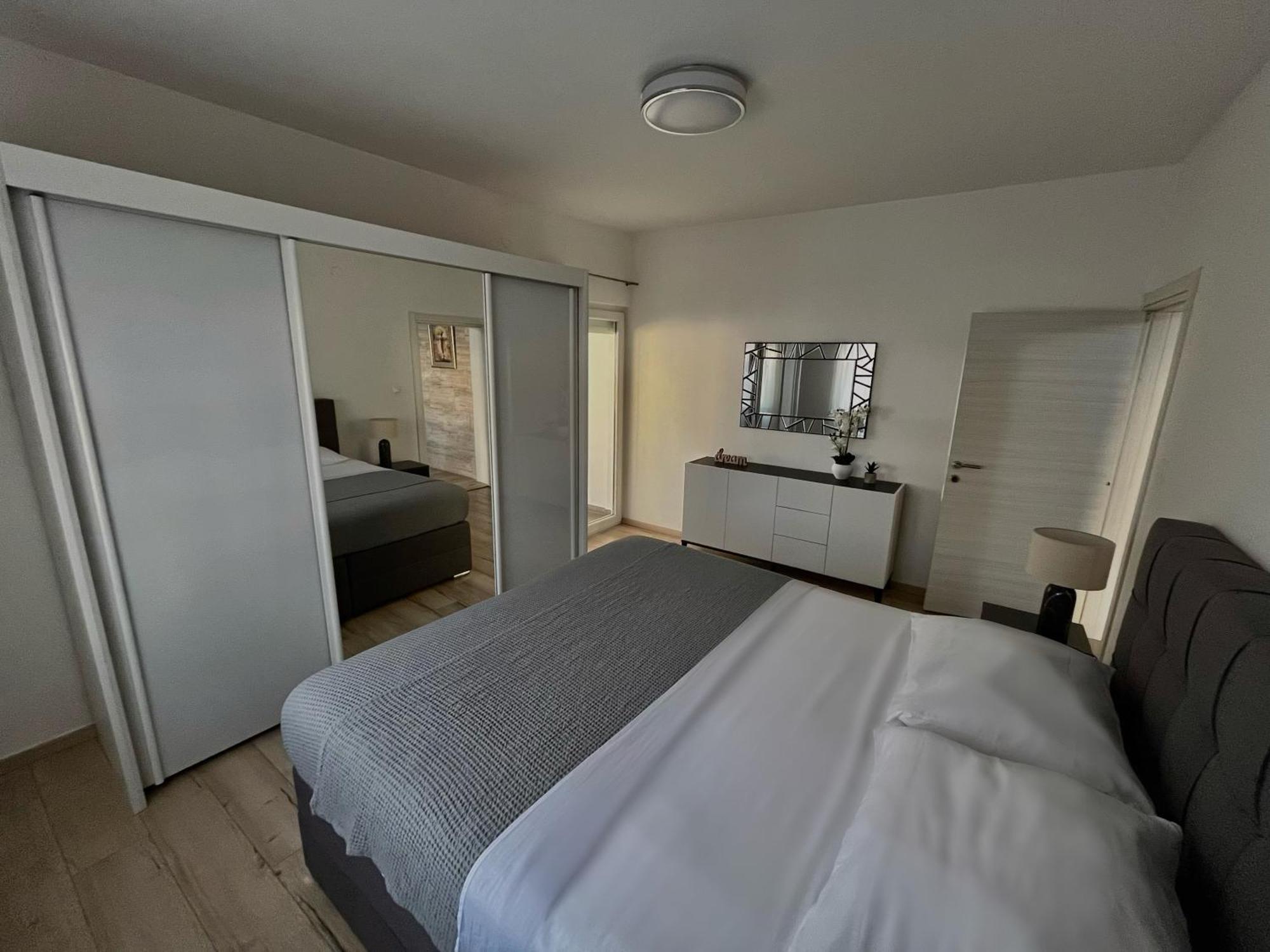 Apartment Leona & Doris بيبينيا المظهر الخارجي الصورة